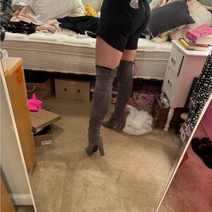 Stuart WEITZMAN OTK suede boots